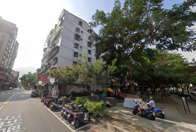 前鎮拍賣華廈-4