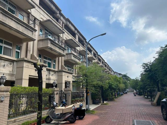 北區透天-8