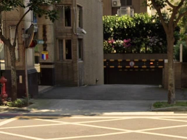 新北大樓法拍-9