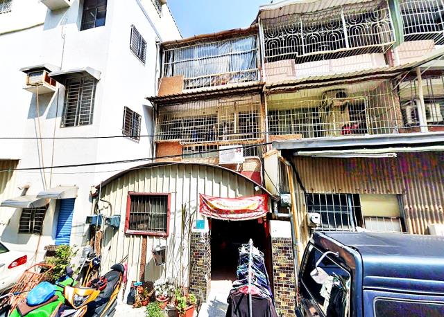 安南區文安街透天