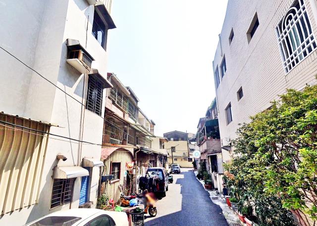 安南區文安街透天