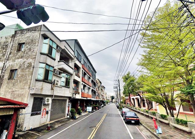 關廟四維街透天