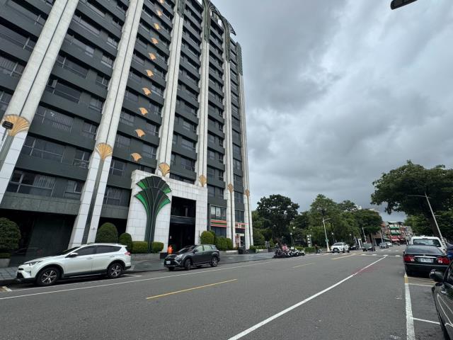 高雄法拍大樓-6