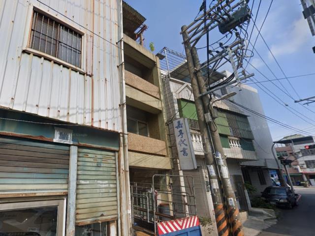 鳳山法拍透天-1