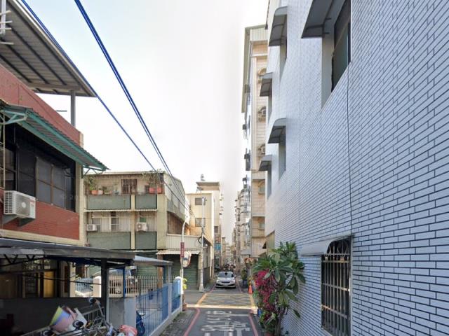 鳳山公寓法拍-3