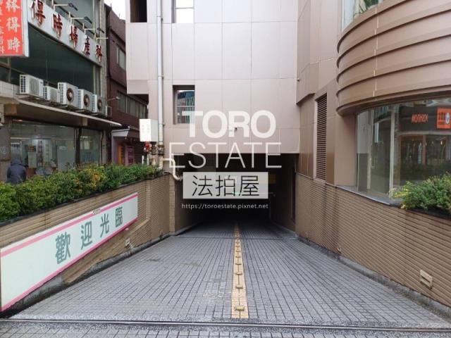 新北淡水法拍店面-7