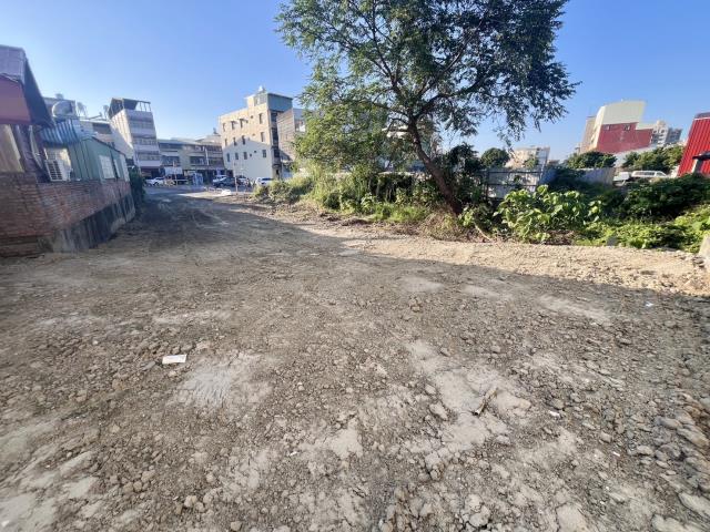 南投南投市工業地-3